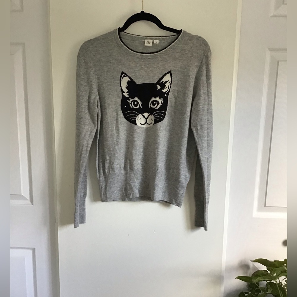 GAP cat crew neck sweater - never worn - M